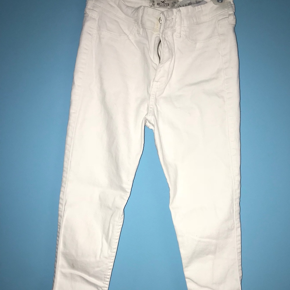 White Hollister high rise skinny jeans